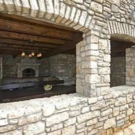 Paradiz Apartment *