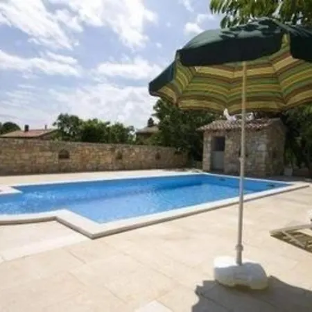 Appartement In Paradiz Mit Grill